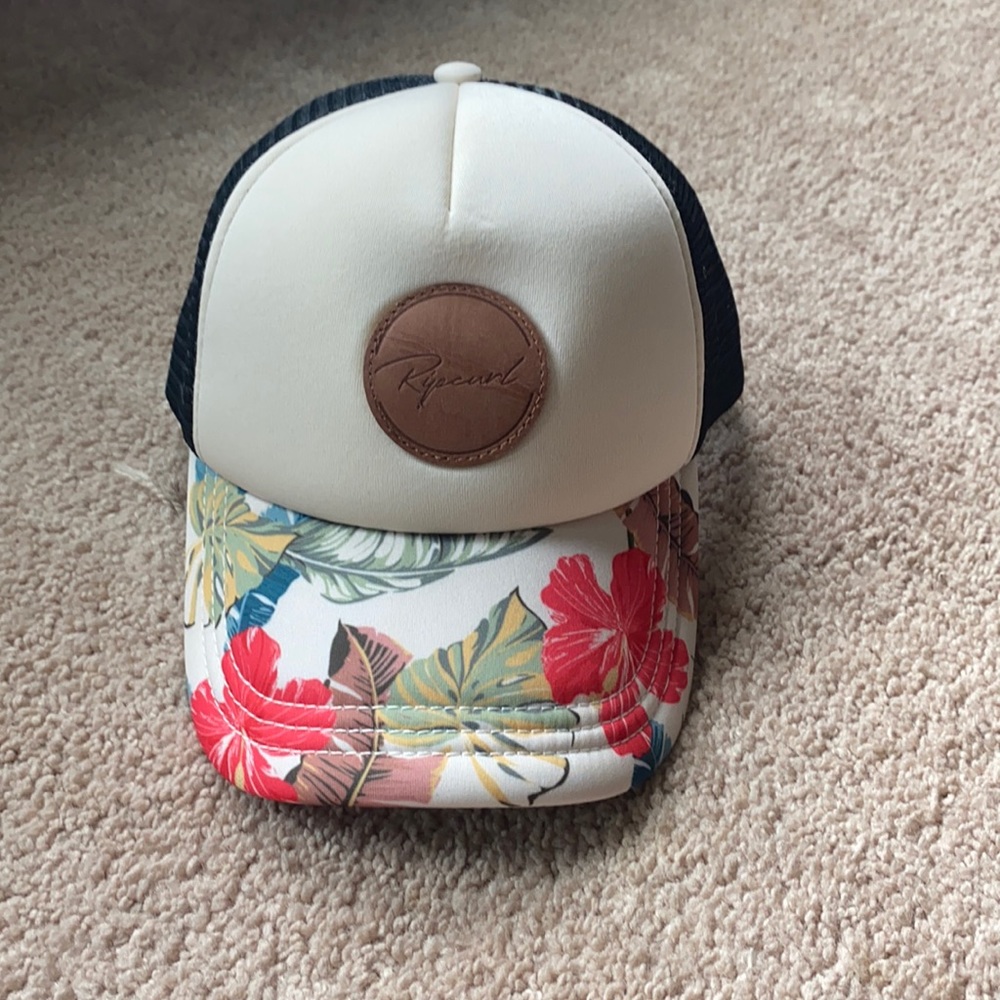 Ripcirl hat